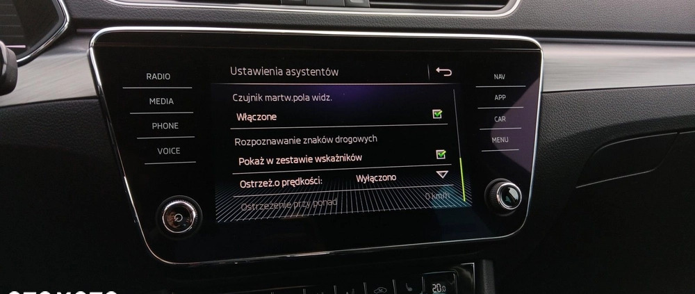 Skoda Superb cena 107900 przebieg: 146112, rok produkcji 2019 z Paczków małe 781